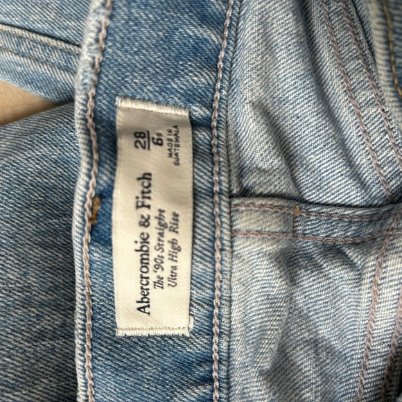 Ultra High Rise 90s Straight Jean - Picture 5 of 13